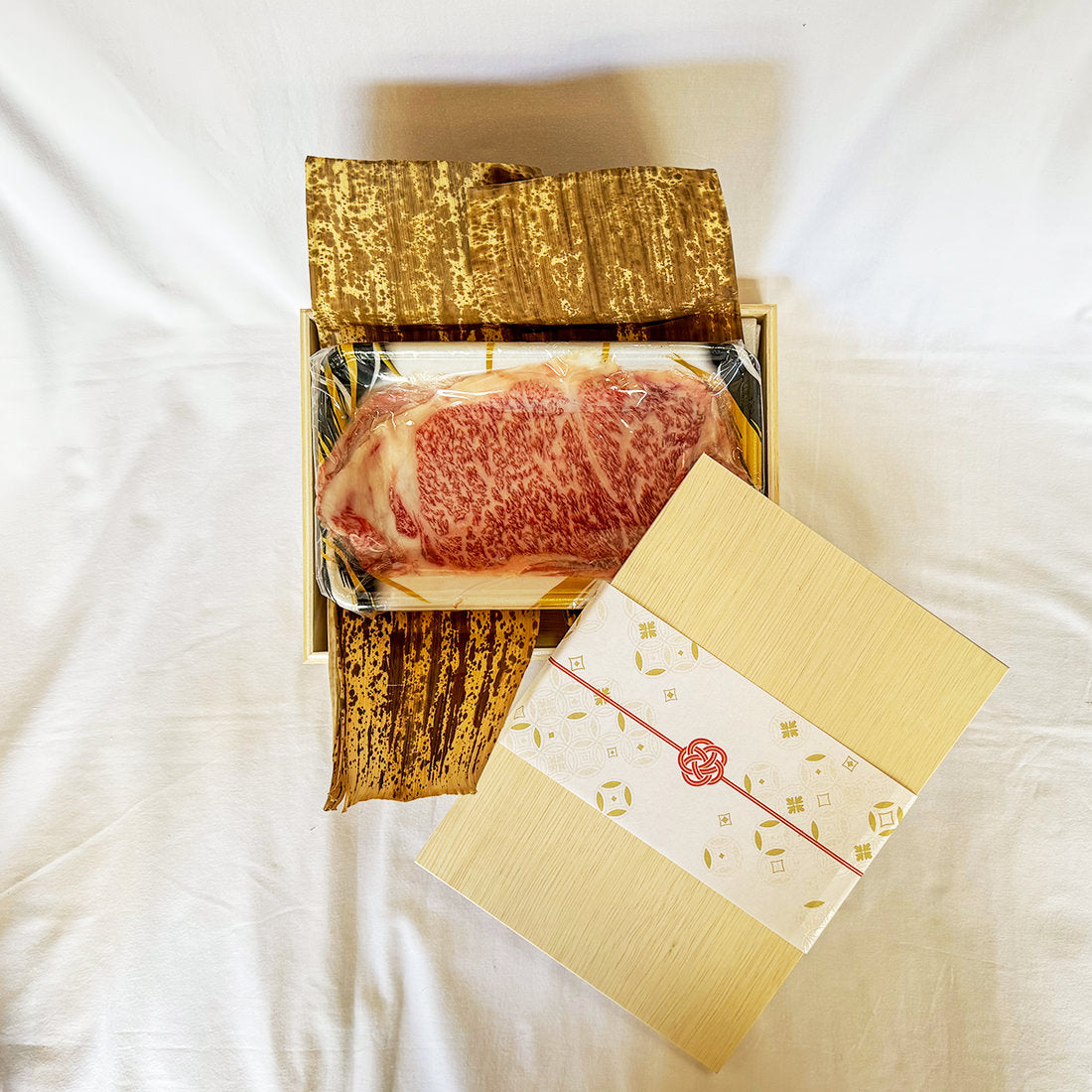 【贈答用】黒毛和牛A5すき焼き用サーロイン(約200g)